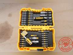 DeWalt 1/4 Impact DCF885 w/DW Shear, 20v w/Accs