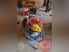 Campbell Hausfield Air Compressor on Wheels
