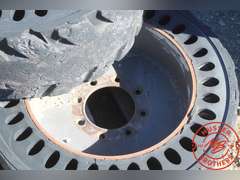 4-Skidsteer Tires on Rims