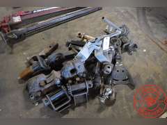 Assort. Hitches