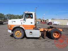 1995  Ford Aero Max  9000 Semi Truck