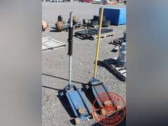 (2) Hyd Floor Jacks