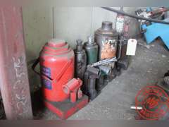 (5) Bottle Jacks