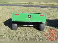 John Deere 21 Dump Trailer, 52"x48"