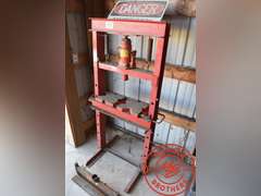 Shop Press Hydraulic
