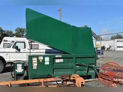 Waste Quip Trash Compactor/Baler