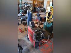 Lincoln Electric Power Mig 300 Welder on Wheels