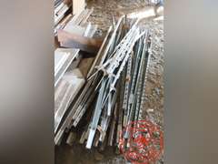 Steel T-Posts 6'