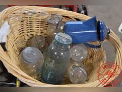 Pallet Lot of Misc