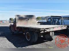 1950  Ford F6  Truck (non-runner)