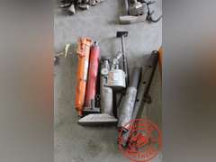 (2) Long Hyd Bottle Jacks, Power Claw RR Jack