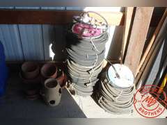 Gardening Lot, (7) Soaker Hoses, Misc plant Pots