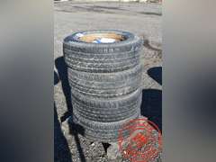 4-Tires w/ Rims
