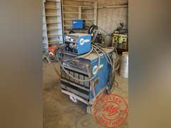 Miller Delta-Fab CV-DC Welder Power Source w/ 24A Wire Feeder