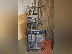 Lincoln IdealArc R3S 400 Arc Welder w/ Lincoln Squirt Welder LN-7 Wire Feeder