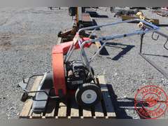 Yardman 5hp Vac Sweep