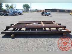 Flatbed w/ Hoist