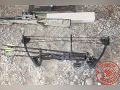 2-Hunting Bows + Target, Viper Crossbow w/ arrows, Vortex Lite Compound Bow