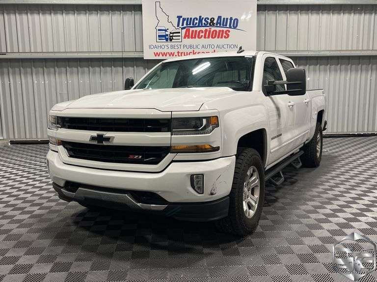 2017  Chevrolet  Silverado 1500  LT