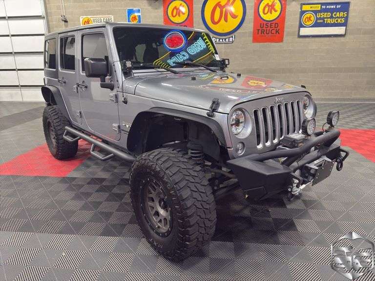 2016 Jeep Wrangler Unlimited Sahara