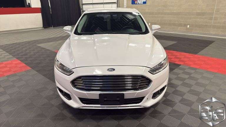 2015  Ford  Fusion  SE