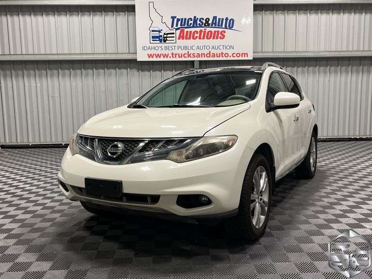 2011  Nissan  Murano  LE