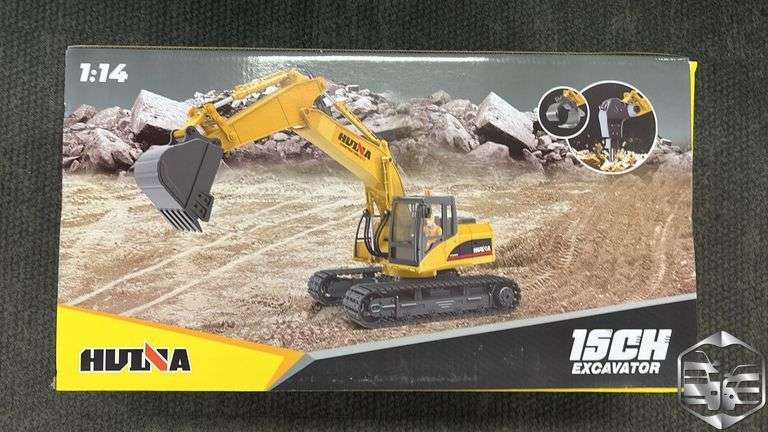 HUINA 1:14 Scale Die-Cast Metal RC 15CH Excavator
