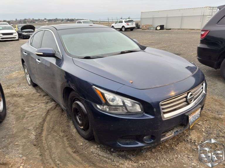 2013  Nissan  Maxima   S