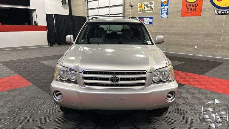 2003  Toyota  Highlander  Limited