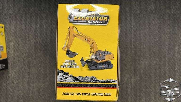HUINA 1:16 Scale Die-Cast Metal RC 11CH Excavator