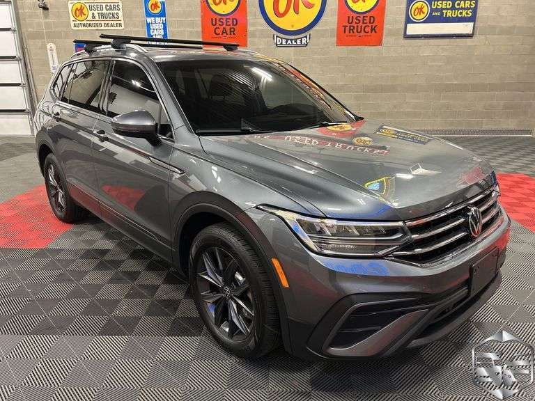 2023  Volkswagen  Tiguan  SE
