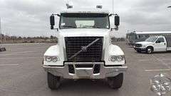 2014  Volvo  VHD