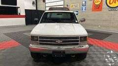 1990  Chevrolet  C/K3500   Cheyenne