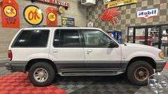 2000  Mercury  Mountaineer