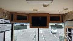 2005  Newmar  Ventana