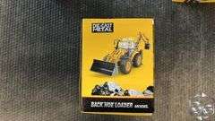 HUINA 1:50 Scale Die-Cast Metal Back Hoe Loader