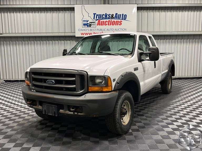 1999 Ford F350 Super Duty  XL