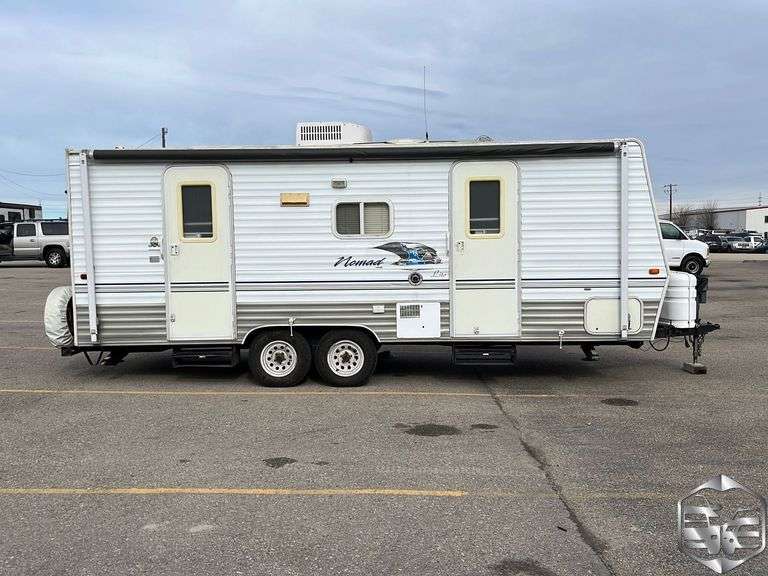 2005 Skyline Nomad Camp Trailer