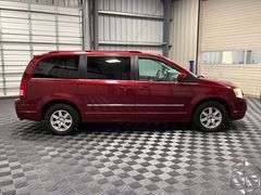 2010 Chrysler Town & Country Touring