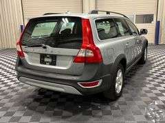 2010 Volvo XC70  3.2