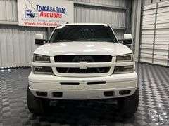 2004 Chevrolet Silverado 2500 LS