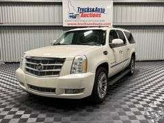 2012 Cadillac Escalade ESV  Platinum Edition