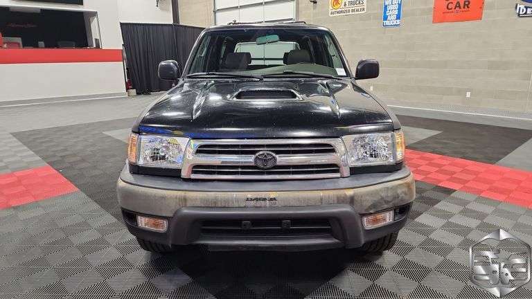 2000 Toyota 4Runner SR5