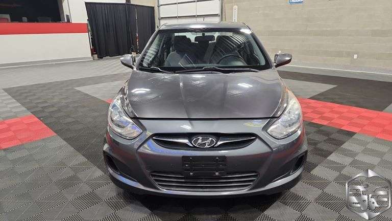 2012 Hyundai Accent GLS