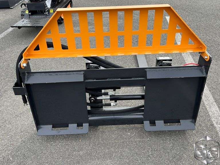 Wolverine Hydraulic Forks