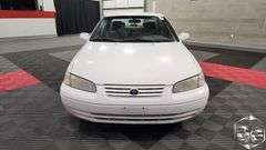 1999 Toyota Camry LE