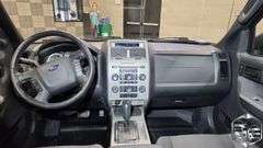 2010 Ford Escape  XLT
