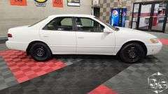 1999 Toyota Camry LE