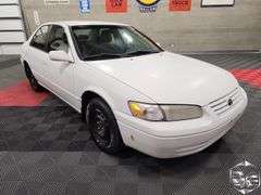1999 Toyota Camry LE