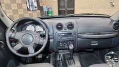 2004 Jeep Liberty Sport